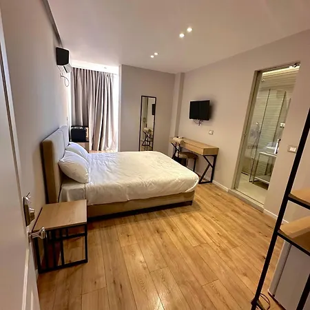 Guest house Amazon 8 Tirana